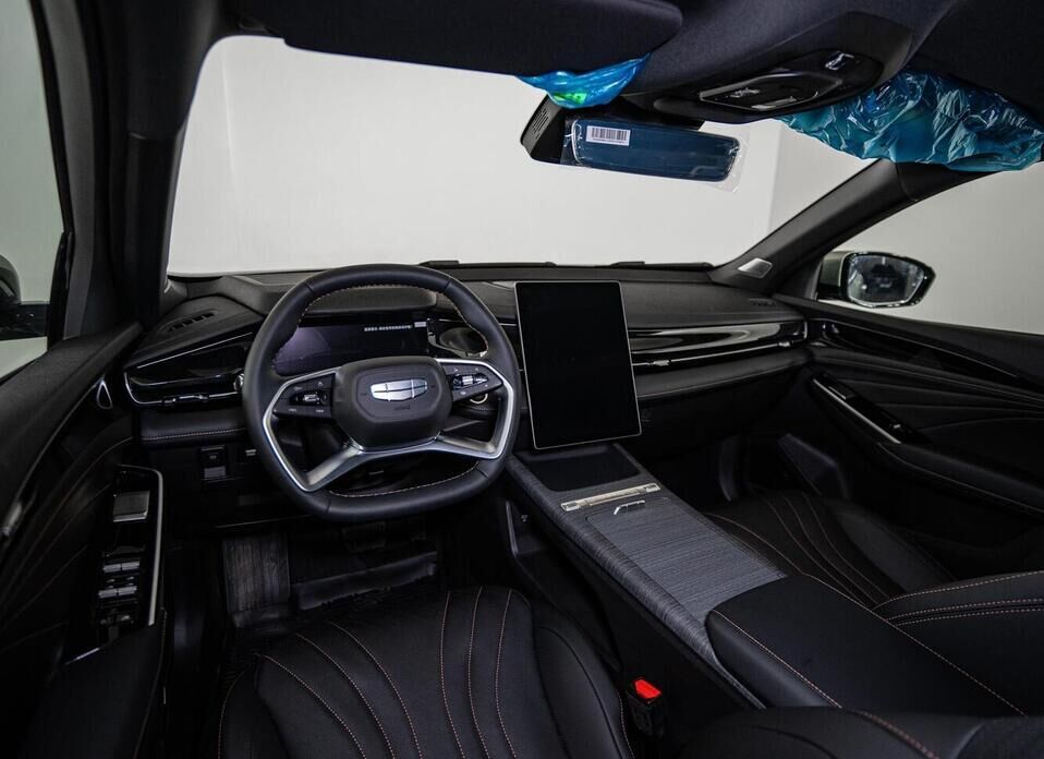 Geely Preface 2.0 AMT (200 л.с.)
