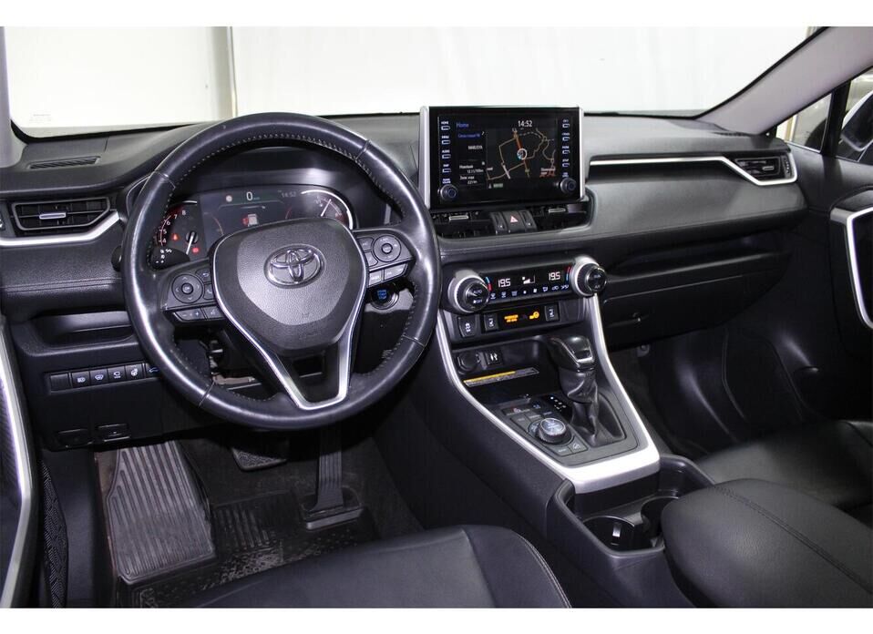 Toyota RAV4 2.5 AT (199 л.с.) 4WD