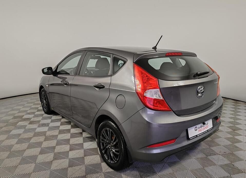 Hyundai Solaris 1.4 AT (107 л.с.)