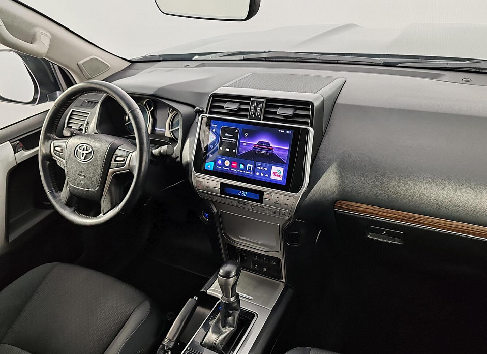 Toyota Land Cruiser Prado, 150 Series Рестайлинг 2 2.8d AT (177 л.с.) 4WD