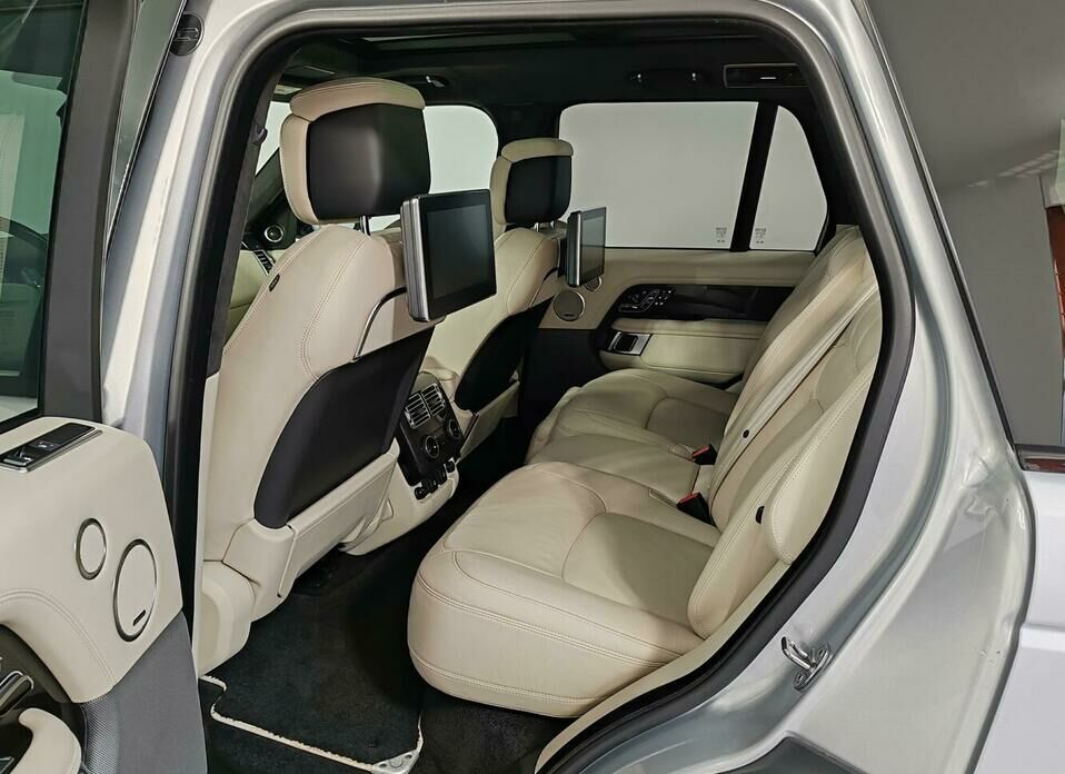 Land Rover Range Rover Long 4.4d AT (339 л.с.) 4WD