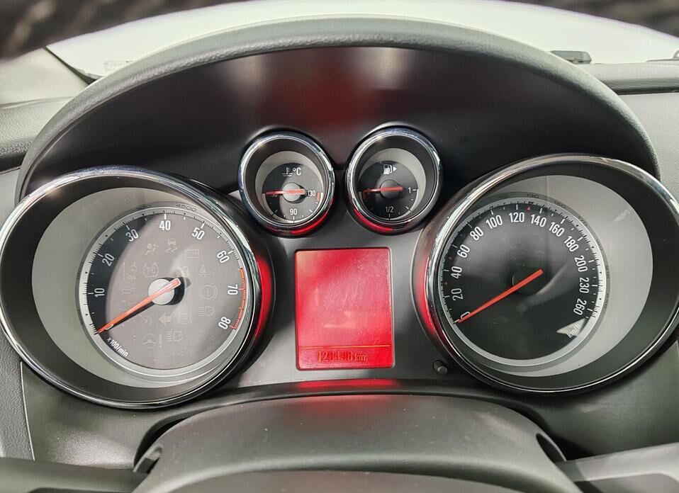 Opel Astra, J Рестайлинг 1.4 AT (140 л.с.)