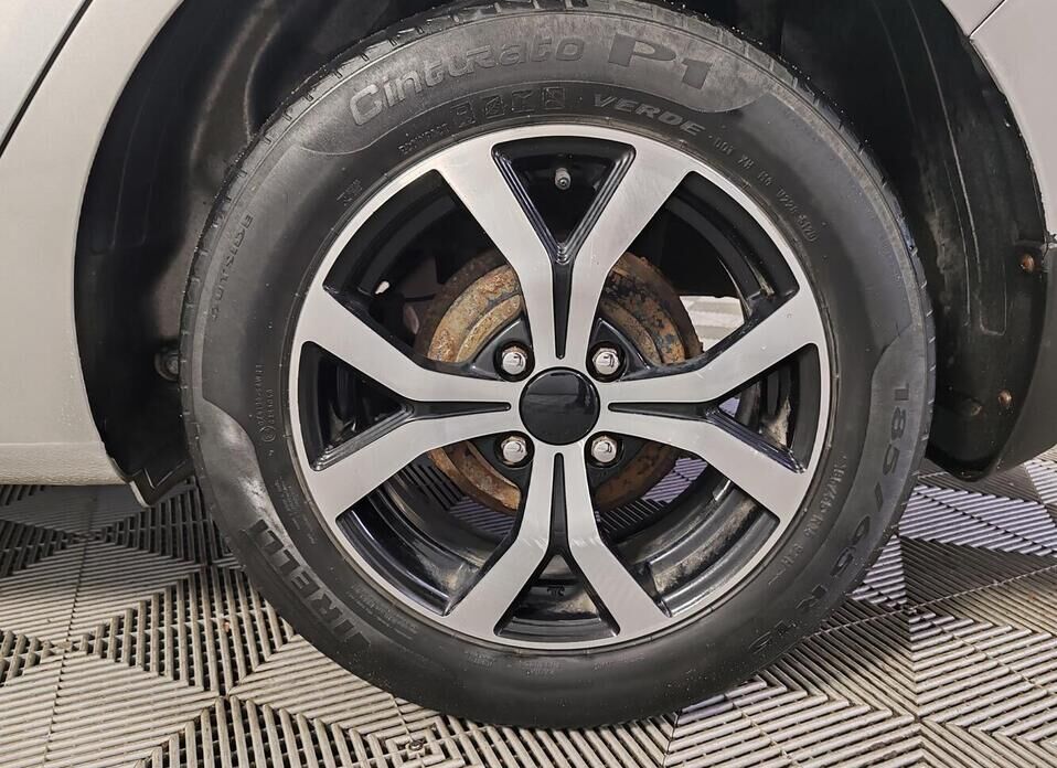 Kia Rio, IV 1.6 AT (123 л.с.)