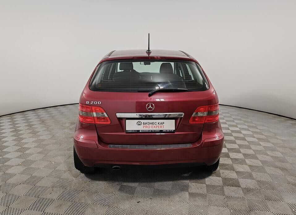 Mercedes-Benz B-Класс, I (W245) Рестайлинг 200 2.0 CVT (136 л.с.)