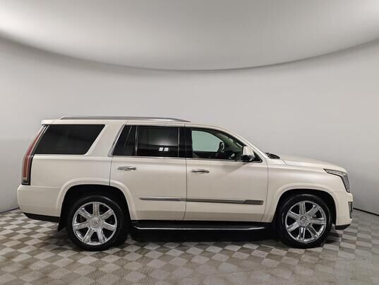 Cadillac Escalade, 2015&nbsp;г., 253&nbsp;776&nbsp;км