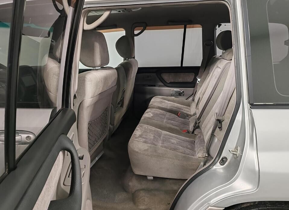 Toyota Land Cruiser, 100 Series Рестайлинг 2 4.2d MT (204 л.с.) 4WD