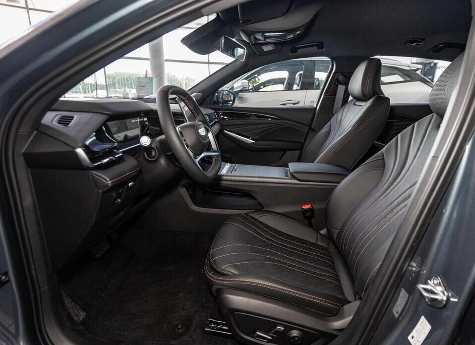 Geely Preface 2.0 AMT (200 л.с.)