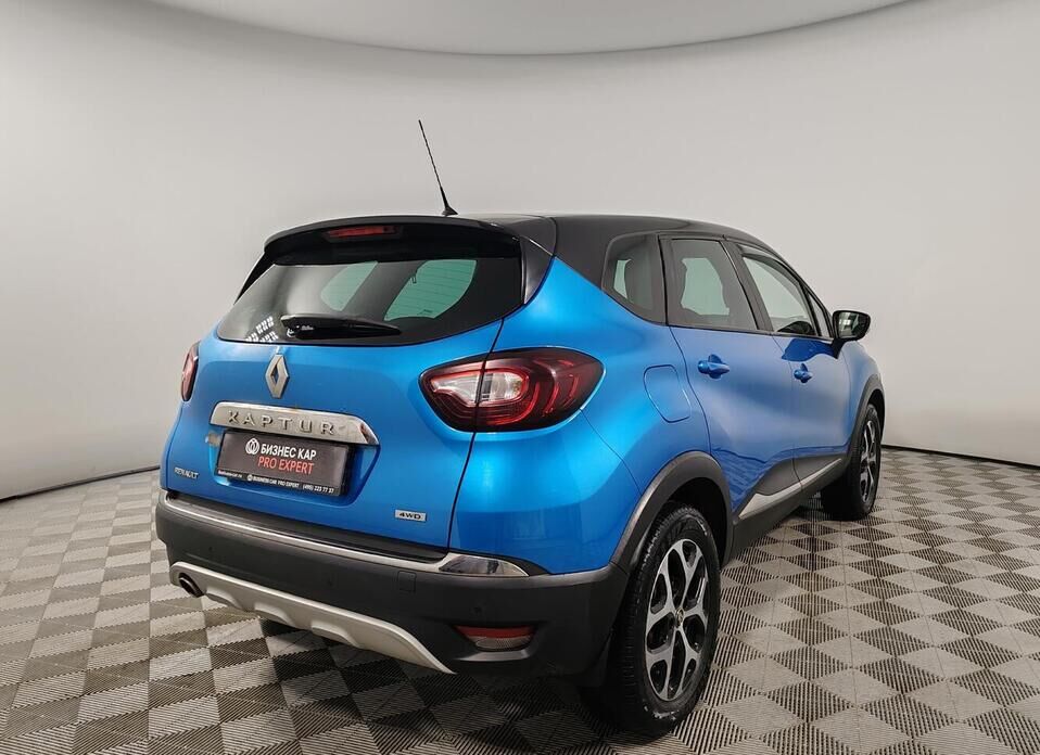 Renault Kaptur, I 2.0 AT (143 л.с.) 4WD