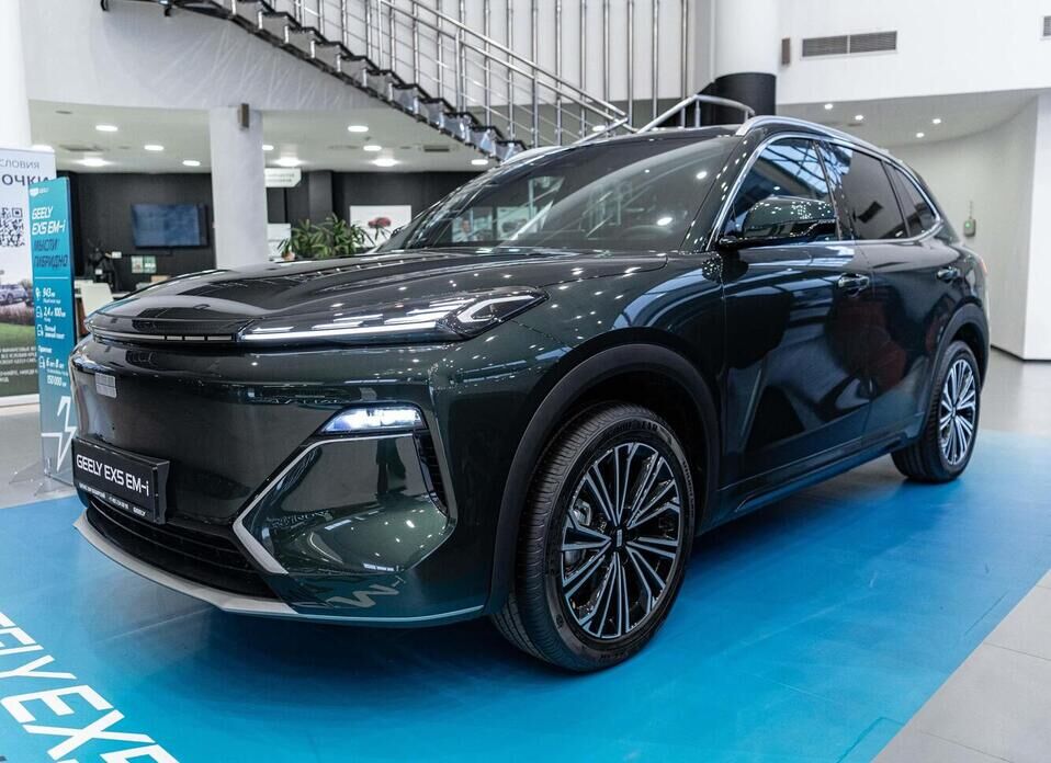 Geely EX5 EM-i 1.5hyb AT (167 л.с.)