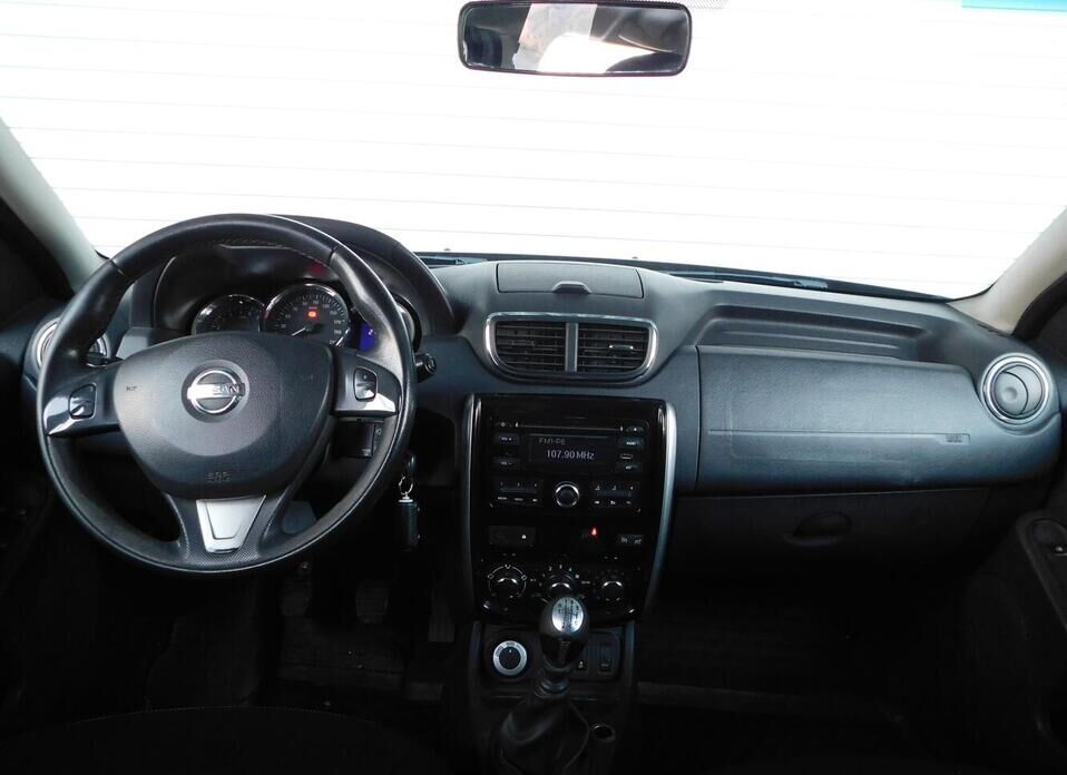 Nissan Terrano, III (D10) 2.0 MT (143 л.с.) 4WD