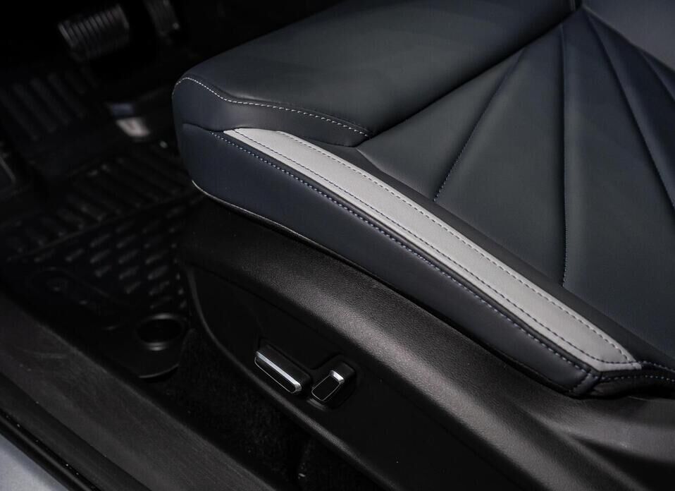 Geely Atlas, II 2.0 AT (200 л.с.) 4WD