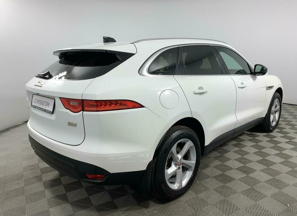 Jaguar F-Pace 2.0d AT (180 л.с.) 4WD