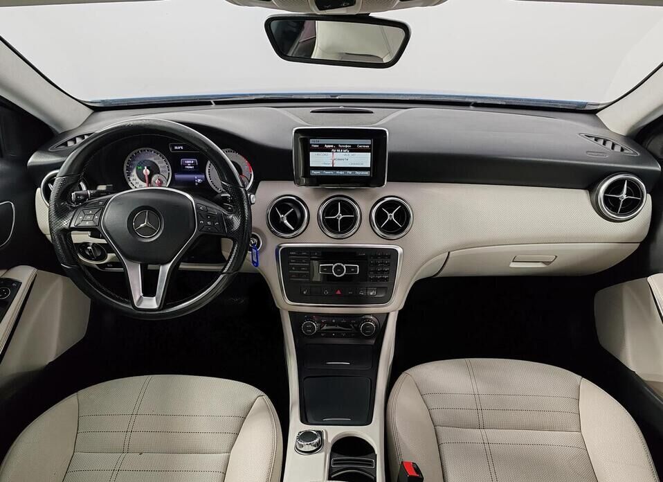 Mercedes-Benz A-Класс, III (W176) 180 1.6 AMT (122 л.с.)