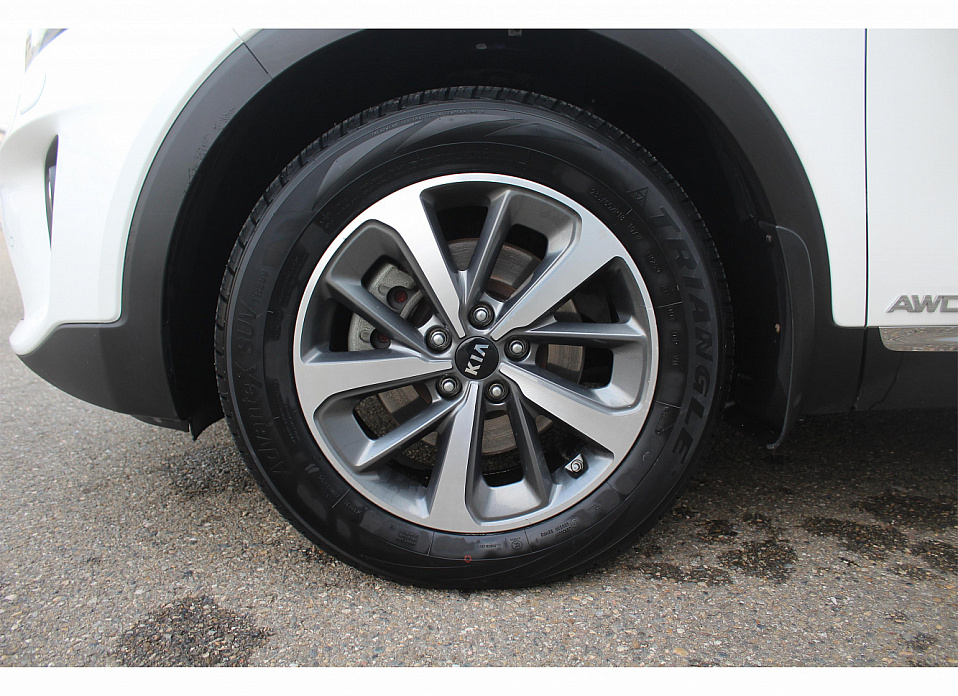 Kia Sorento, III Prime Рестайлинг 2.2d AT (200 л.с.) 4WD