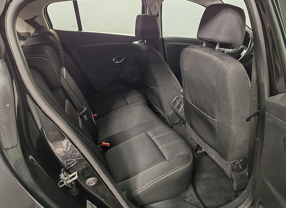 Renault Megane, III Рестайлинг 2 1.6 CVT (114 л.с.)