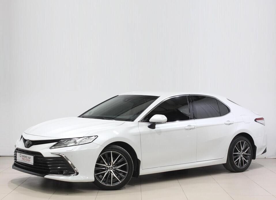 Toyota Camry 2.5 AT (200 л.с.)