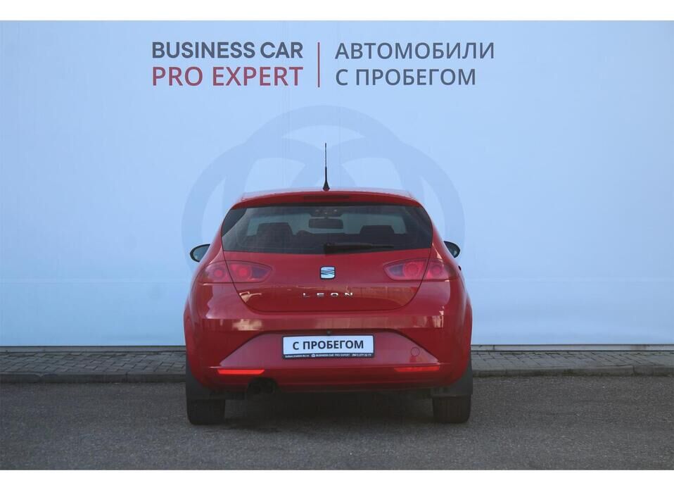 SEAT Leon, II Рестайлинг 2.0d AMT (140 л.с.)