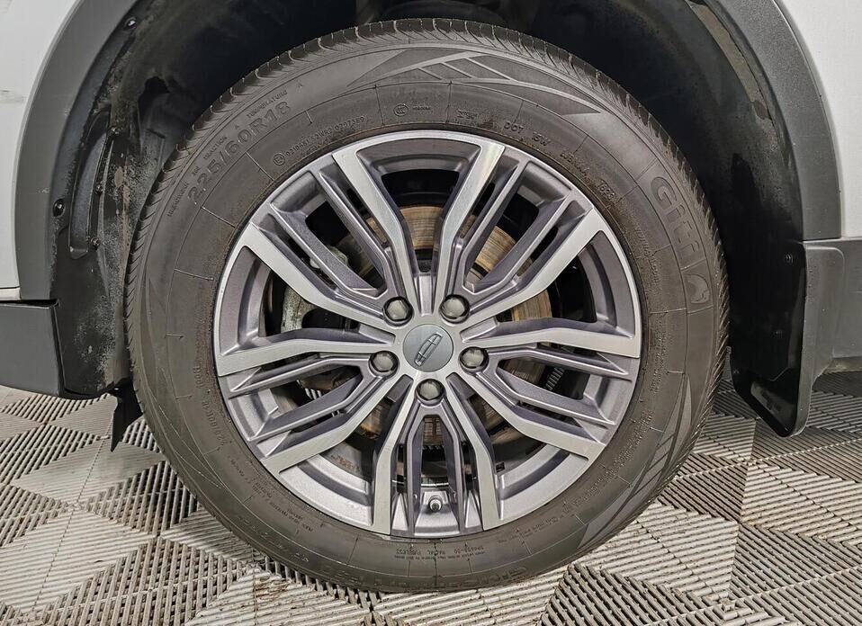 Geely Atlas Pro 1.5 AT (150 л.с.)