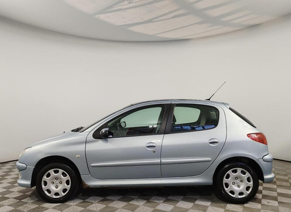 Peugeot 206 1.4 AT (75 л.с.)