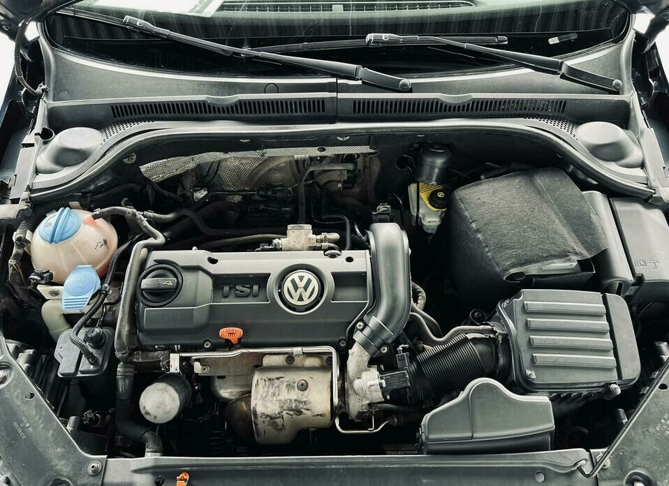 Volkswagen Jetta 1.4 AMT (122 л.с.)