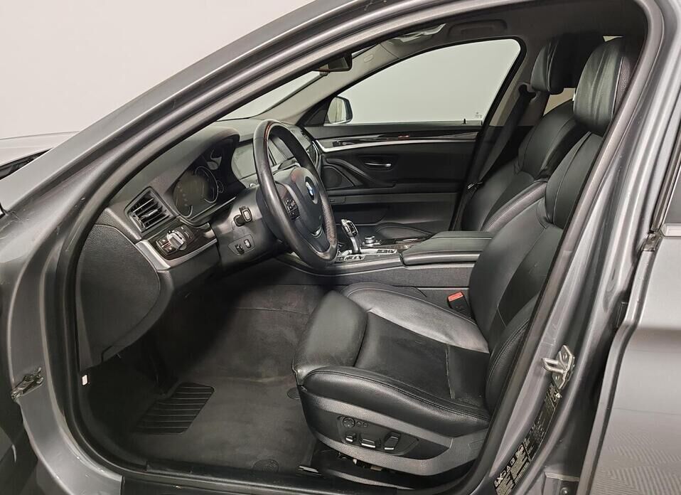 BMW 5 серии, VI (F10/F11/F07) 528i xDrive 2.0 AT (245 л.с.) 4WD