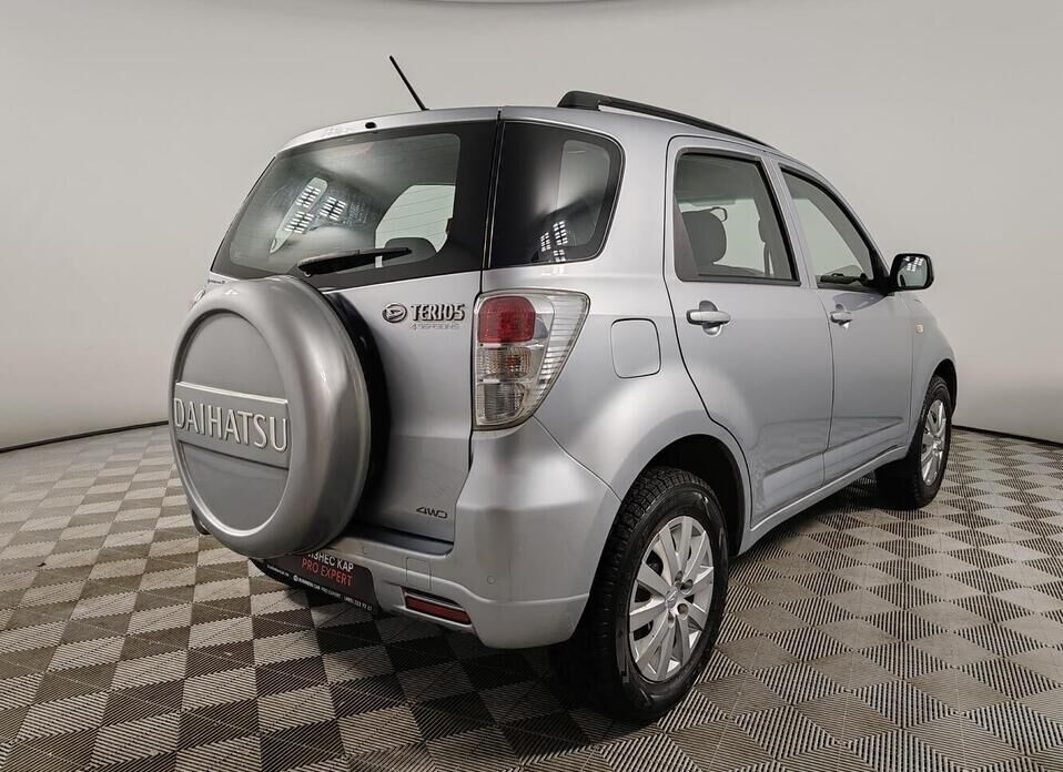 Daihatsu Terios, II Рестайлинг 1.5 MT (105 л.с.) 4WD