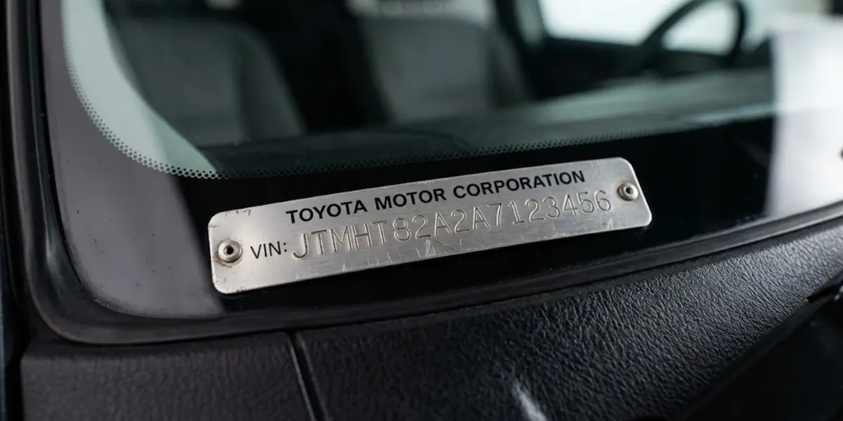Как расшифровать VIN Toyota: что скрывают 17 символов вашего автомобиля