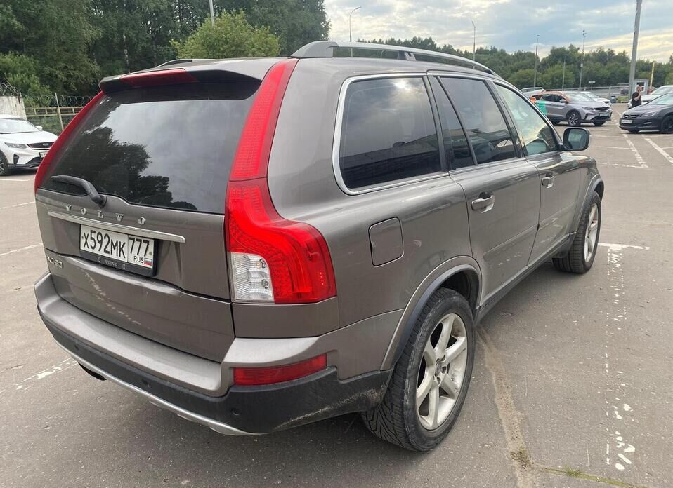 Volvo XC90 2.5 AT (210 л.с.) 4WD
