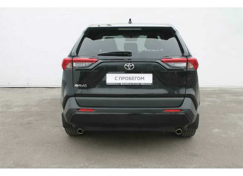 Toyota RAV4 2.0 MT (149 л.с.)