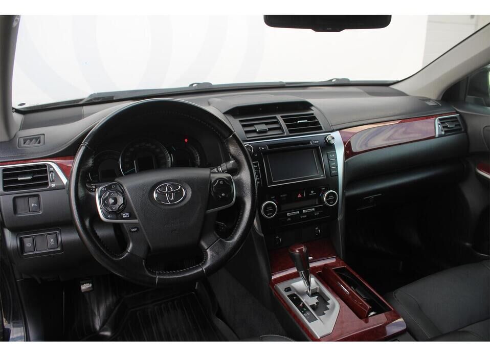 Toyota Camry, VII (XV50) Japan Market 2.5 AT (181 л.с.)