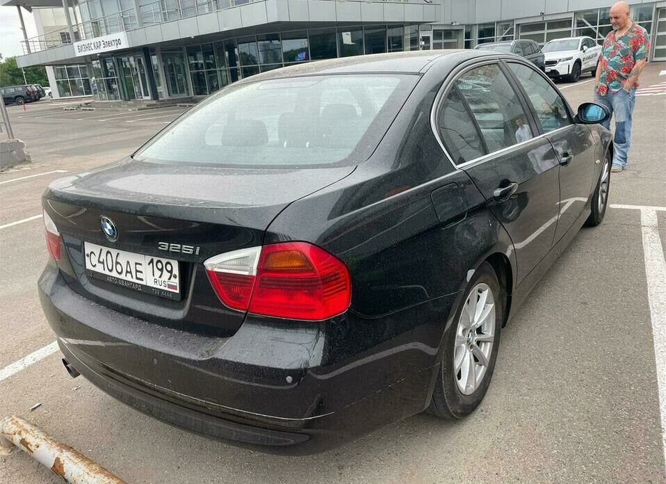 BMW 3 серии 325i 2.5 AT (218 л.с.)