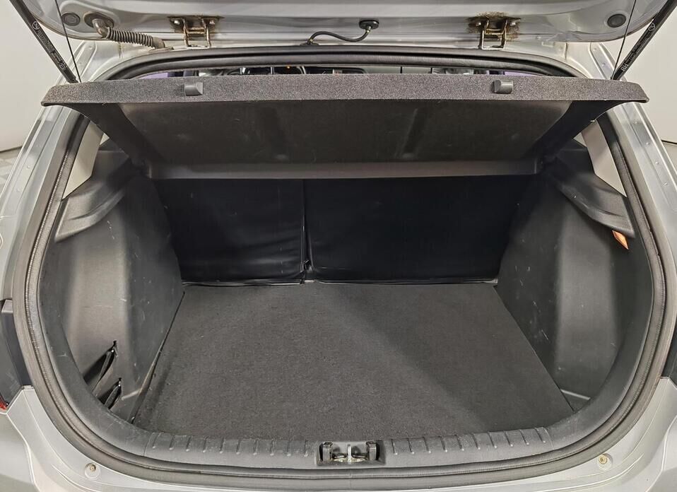 Kia Rio, IV X-Line 1.6 AT (123 л.с.)