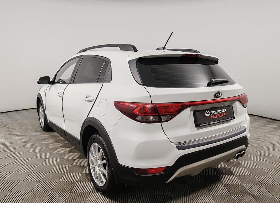 Kia Rio, IV X-Line 1.4 AT (100 л.с.)