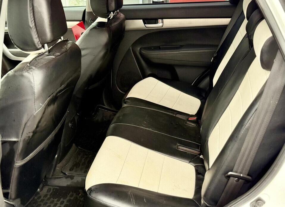 Kia Sorento, II 2.4 AT (175 л.с.) 4WD