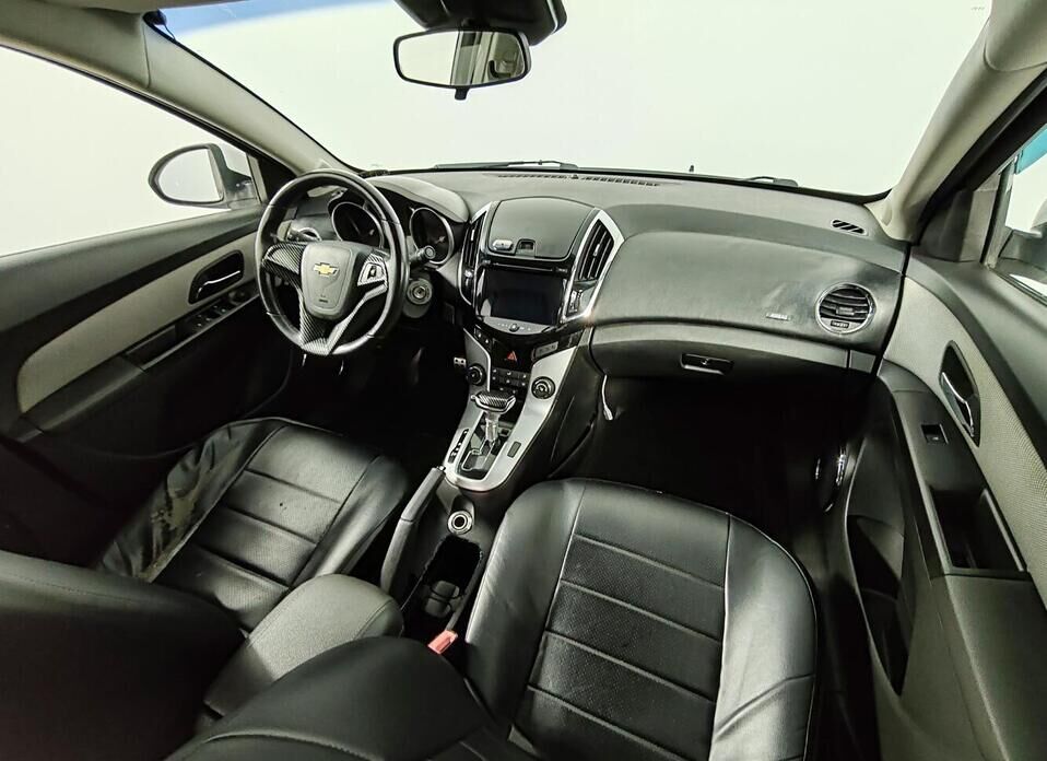 Chevrolet Cruze, I Рестайлинг 1.6 AT (109 л.с.)