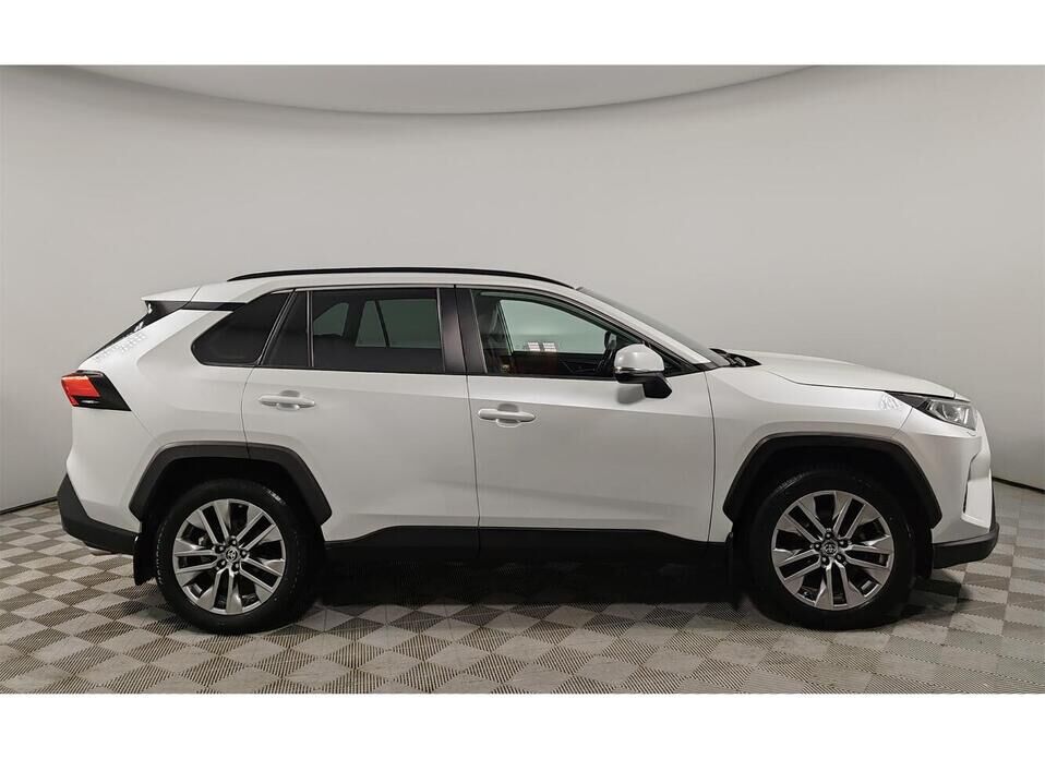 Toyota RAV4 2.5 AT (199 л.с.) 4WD