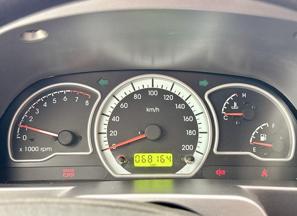 Daewoo Nexia, I Рестайлинг 1.5 MT (80 л.с.)