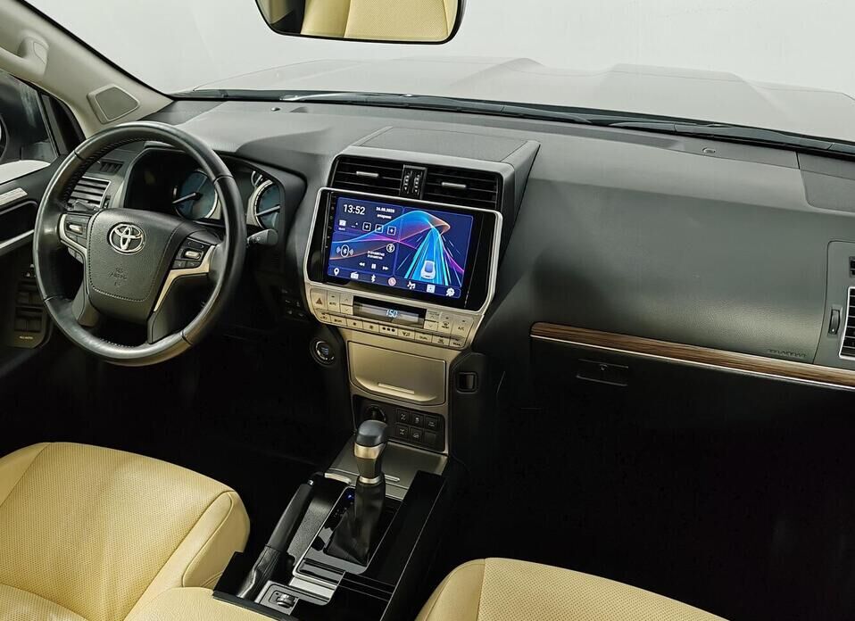 Toyota Land Cruiser Prado, 150 Series Рестайлинг 2 2.8d AT (177 л.с.) 4WD