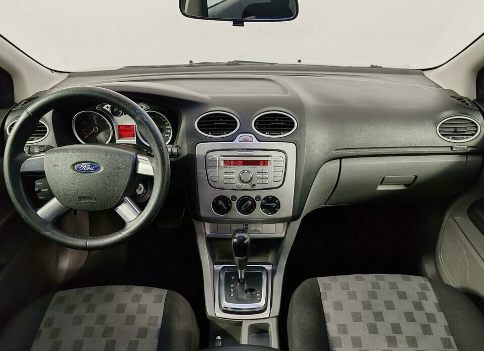 Ford Focus 2.0 AT (145 л.с.)