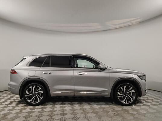 Geely Monjaro, 2023&nbsp;г., 55&nbsp;980&nbsp;км