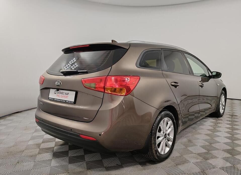 Kia Ceed 1.6 AT (130 л.с.)