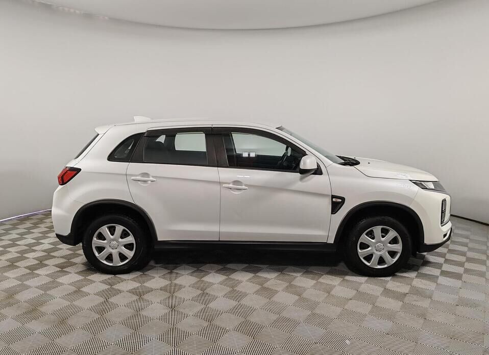 Mitsubishi ASX 1.6 MT (117 л.с.)