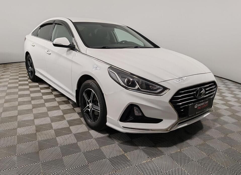 Hyundai Sonata, VII (LF) Рестайлинг 2.0 AT (150 л.с.)