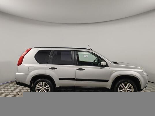 Nissan X-Trail, 2011&nbsp;г., 122&nbsp;935&nbsp;км