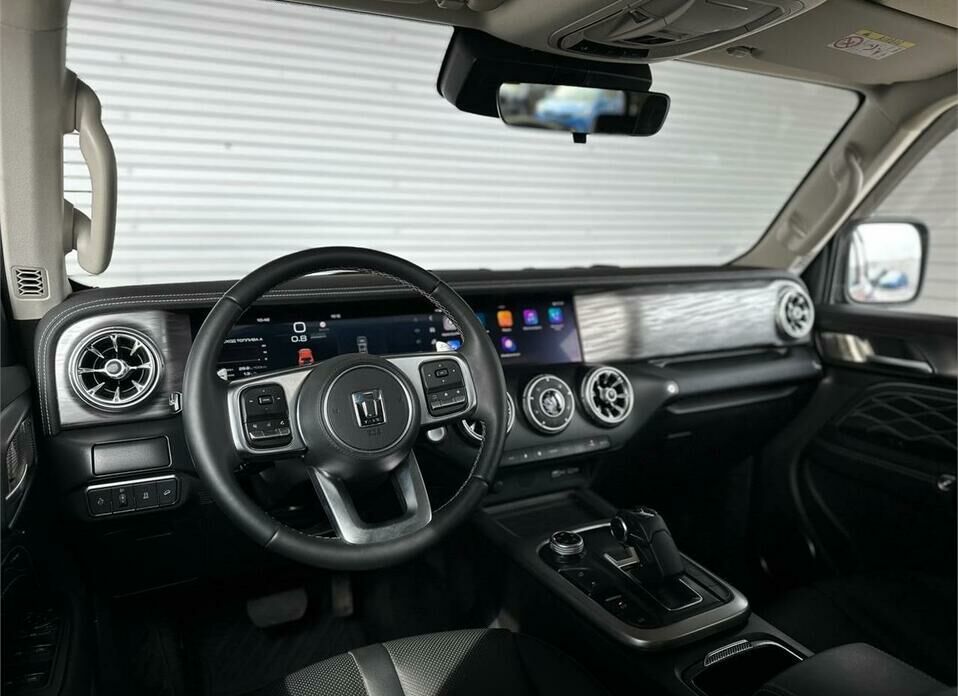 Tank 300 2.0 AT (220 л.с.) 4WD