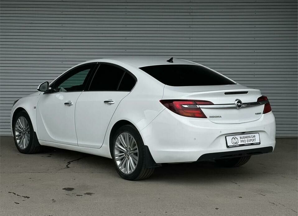 Opel Insignia 1.6 AT (170 л.с.)