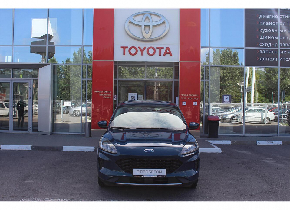 Ford Escape, III Рестайлинг 1.5 AT (182 л.с.)