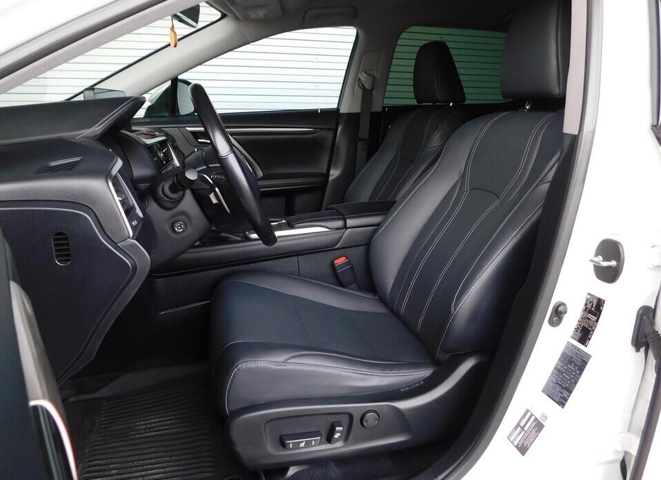 Lexus RX 300 2.0 AT (238 л.с.) 4WD
