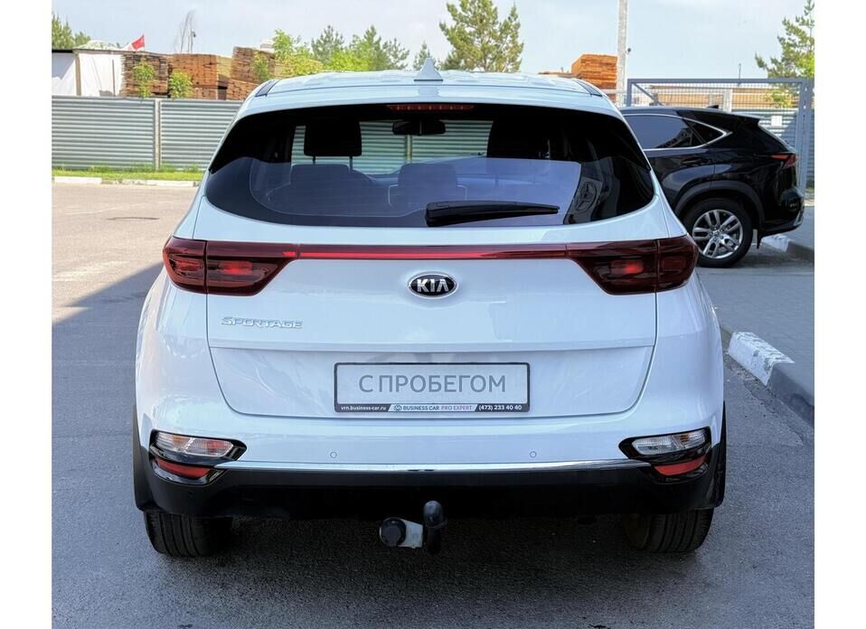 Kia Sportage, IV Рестайлинг 2.0 AT (150 л.с.)