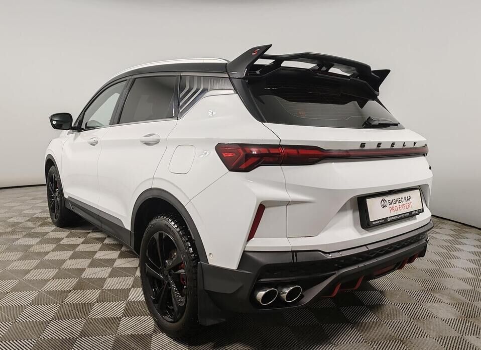 Geely Coolray, I Рестайлинг 1.5 AMT (147 л.с.)